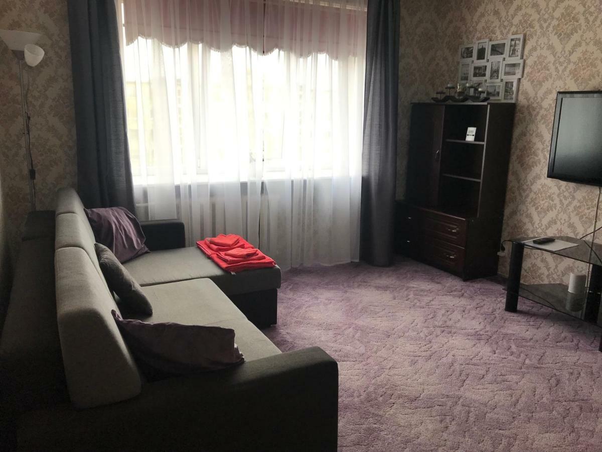 Viru Pst 20 Lägenhet Sillamäe Exteriör bild